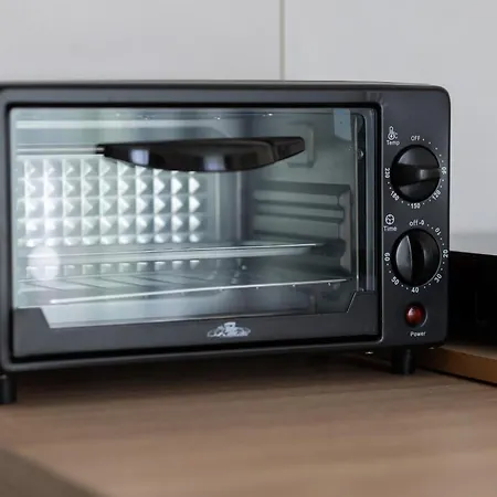 With Balcony 180 M To The Royal Baths By Renters *